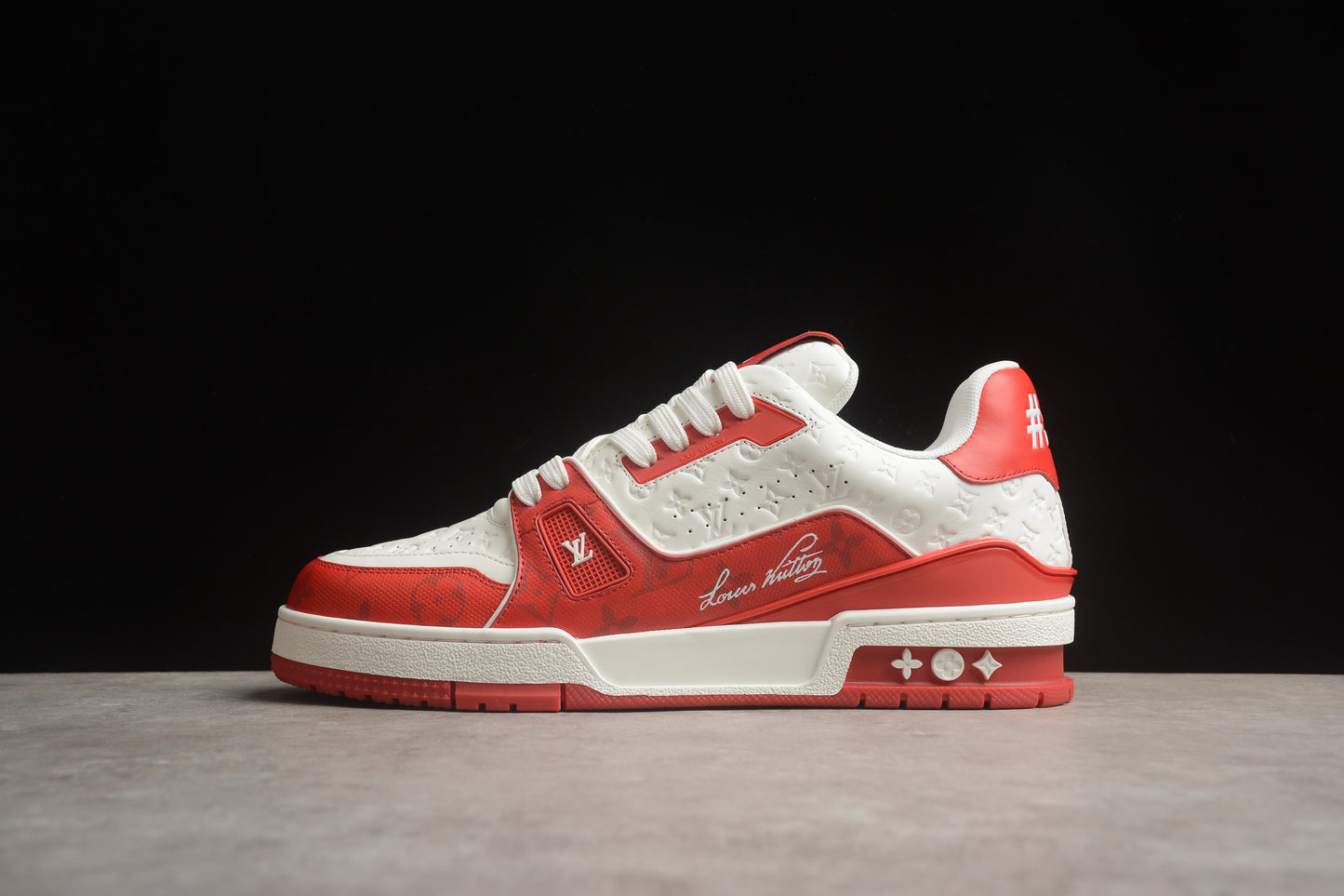 LOUIS VUITTON Trainer LV - RED