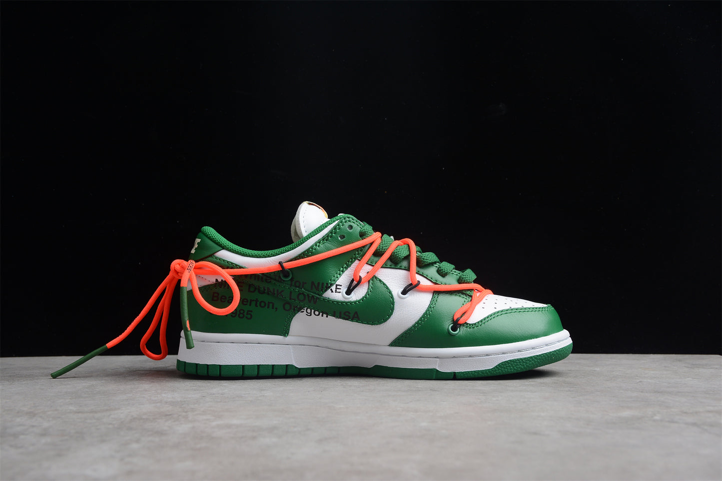 OFF-WHITE x Nike Dunk Low - GREEN