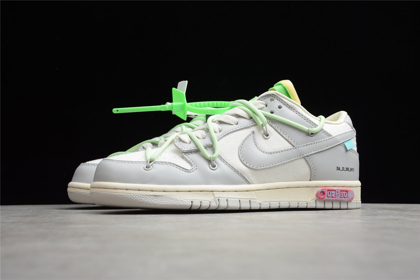 Off-White x Nike Dunk Low - gris